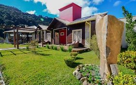 Pousada Requinte Serrano